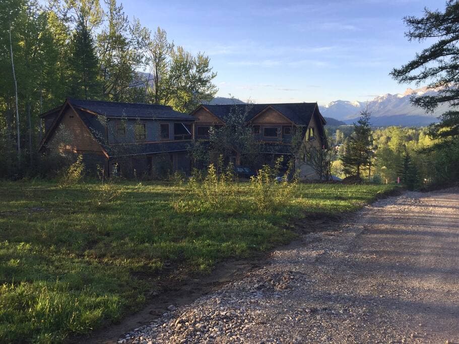 Gravel drive at The Perch with the peaks of the Lizard Range rising beyond the Elk Valley